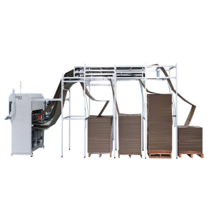 Four-stock continuous corrugated paper cutting and packaging machine