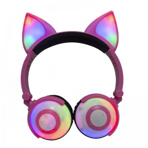 Factory 2020 NEW Gifts Comfortable Glowing Wireless Bluetooth Kids Headphone