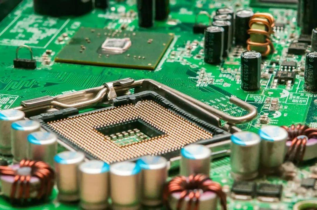 Common sense and methods of PCB inspection: look, listen, smell, touch… ​