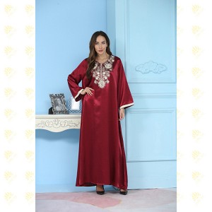JK018 tumši sarkana, eleganta musulmaņu kaftāna izšuvuma kleita