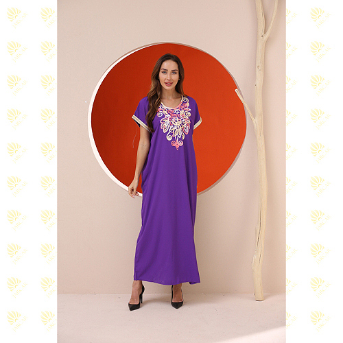 JK024 3 color Elegant Robe Embroidery Muslim Kaftan Long Dress Featured Image