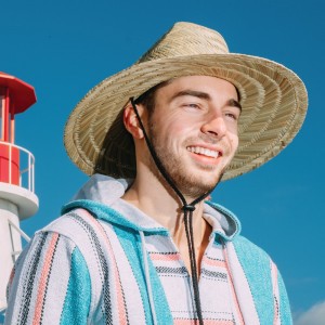 Vīriešu klasiska salmu saules pludmales cepure