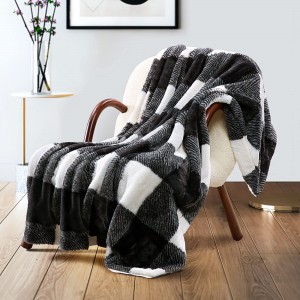 Faux Fur Throw Blanket1