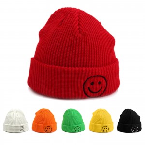 Cappelli d'inverno per ragazzi e ragazze