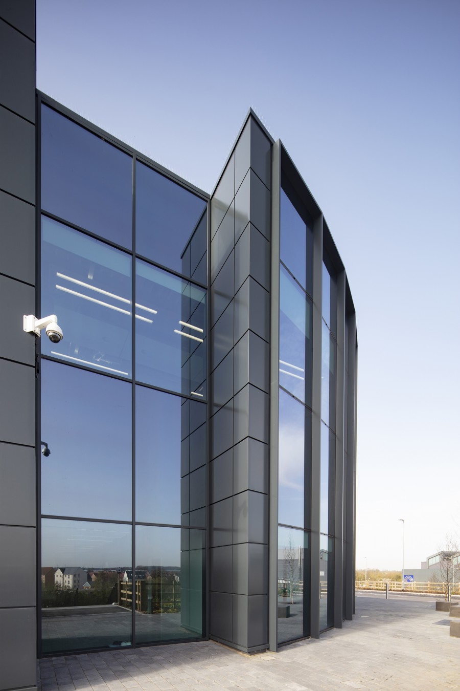 common curtain wall safety risks