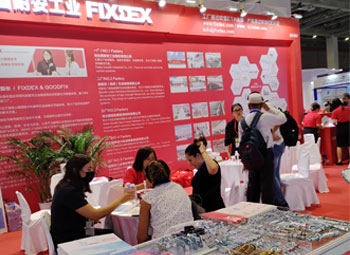 Le premier jour de l'exposition (La 13ème Expo Shanghai Fastener)
