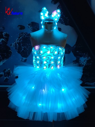 China Outdoor Show Attractive Waterproof LED Performance Wear Costumes, Party Costumes WL-0323