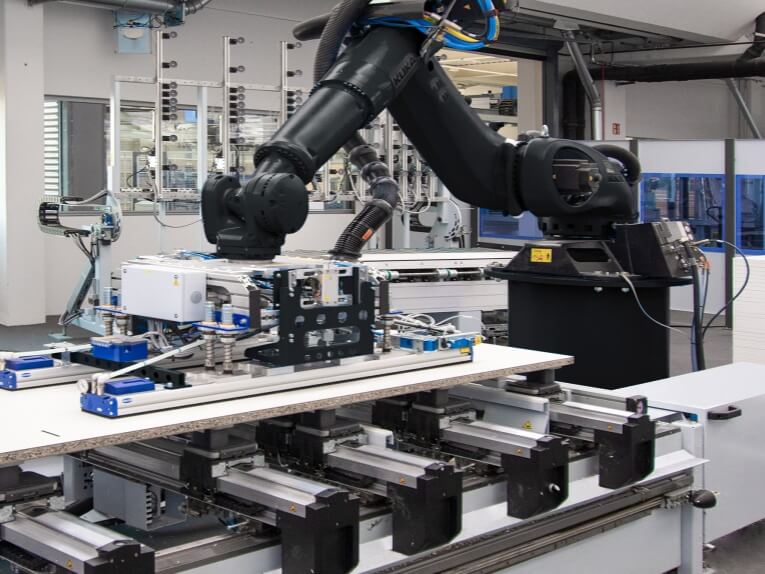 Warum Sie CNC-Bearbeitung für die Robotermontage nutzen sollten