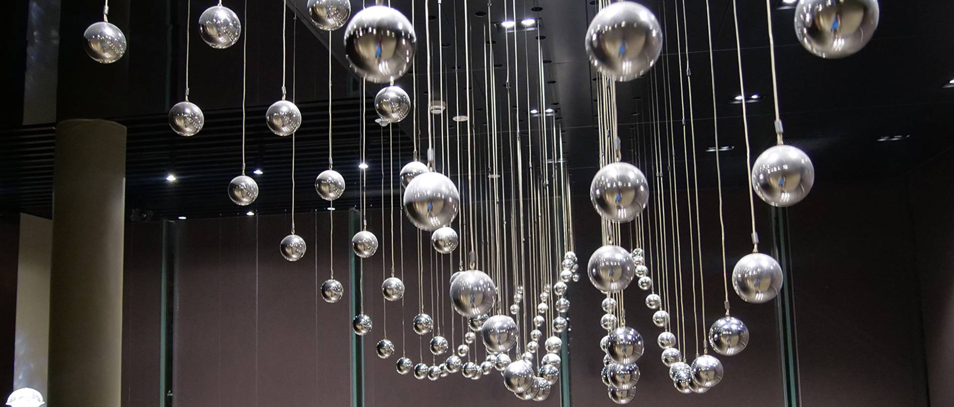 132 juegos de bolas de escultura cinética utilizadas en la sala de exposiciones Guangzhou Poly 2020 (2)