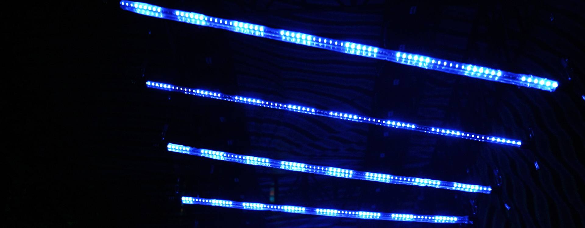 Kineettinen LED Pixel Line (2)