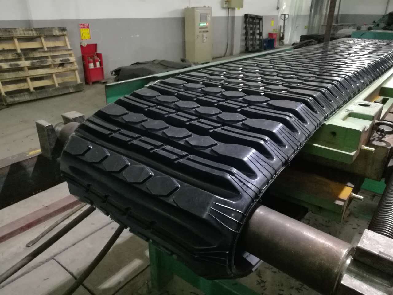 China Wholesale Skid Steer Rubber Tracks Suppliers Manufacturers - ASV tracks for CAT and Terex – Gator Track