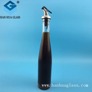 Botella de aceite de oliva de vidrio de gran capacidad de 390 ml.