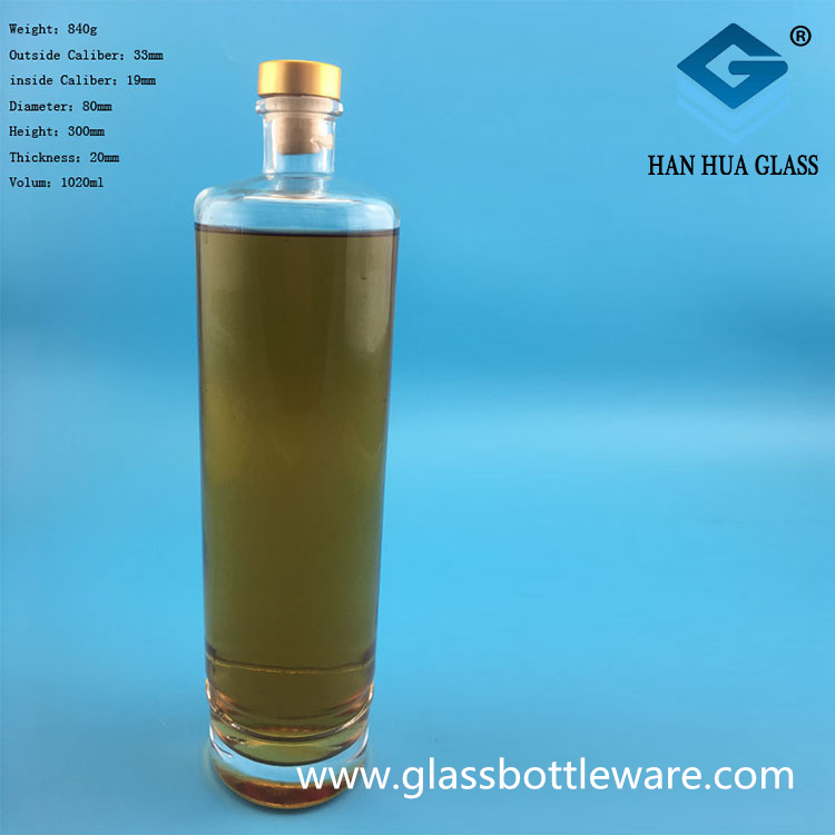 Manufacturer of 1000ml crystal white glass wine bottle Featured Image