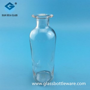 Wholesale price of 240ml round glass aromatherapy bottle