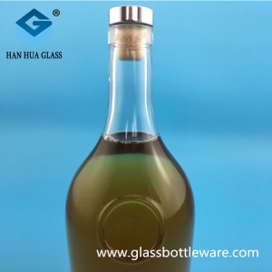 Wholesale price of 1000ml vodka glass bottles