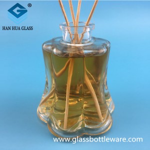 Wholesale of 200ml craft glass fragrance bottle