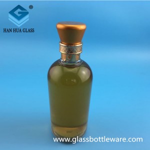 Factory direct sales of 650ml crystal white glass wine bottles
