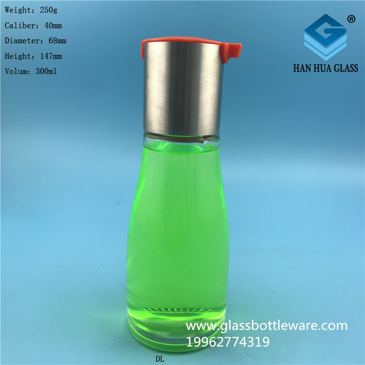 Wholesale of 300ml kitchen dedicated glass oil pot Featured Image