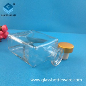 150ml rectangular aromatherapy glass bottle sold directly by the manufacturer