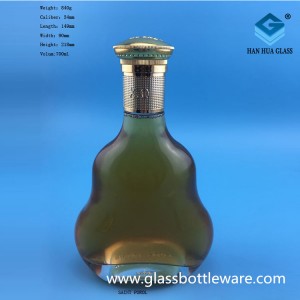 Factory direct sales of 700ml foreign wine glass bottles, vodka bottles