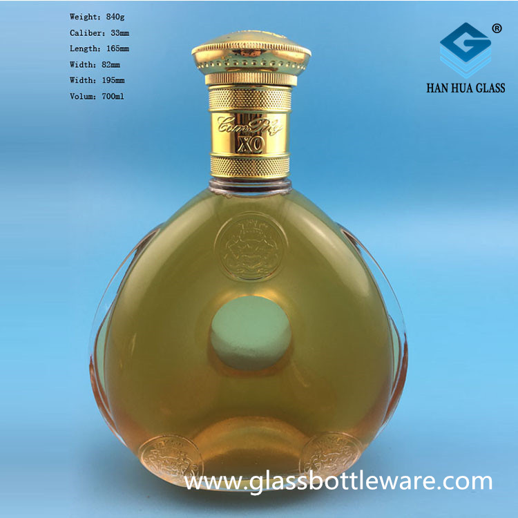 700ml crystal white vodka glass bottle Featured Image