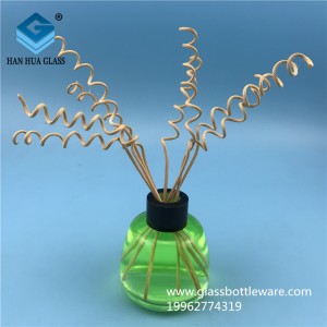 Manufacturer’s direct sales of 100ml aromatherapy glass bottles