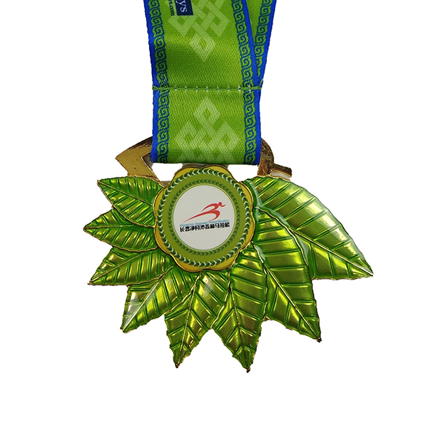 Manufacturing Companies for Medal Holder - Bespoke green transparent medal with leaves shaped – Global Art Gifts