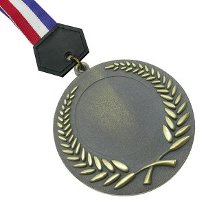 Plating Anti-Gold medal àlàfo pẹlu 3D engraved fun iṣẹlẹ