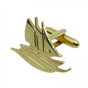Plating Gold cufflinks Modern karo 3D Eagle Embossed