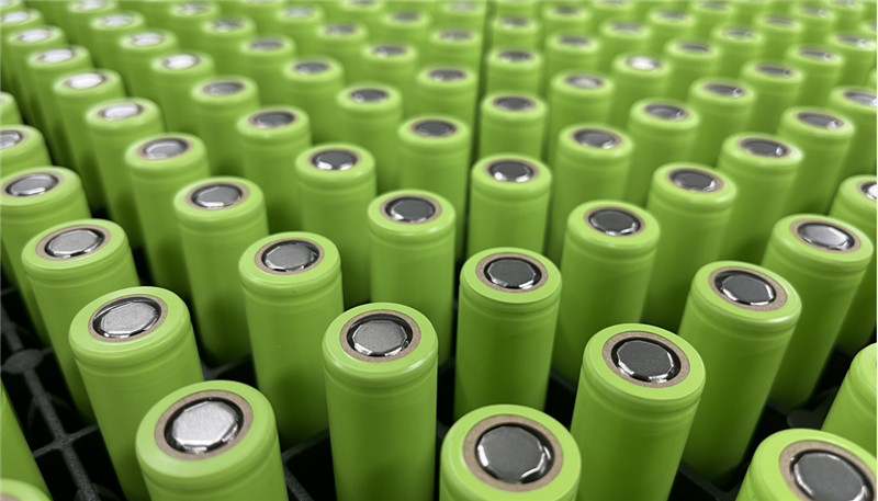 Nanova ny indostrian'ny bateria ny Teknolojian'ny Batterie Alkaline Generation Vaovao