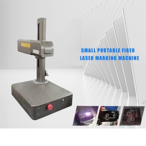 Malý prenosný vláknový laserový značkovací stroj