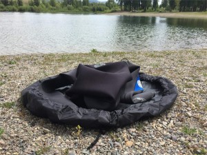changing mat durable waterproof foldable wetsuit changing mat (DryBag)