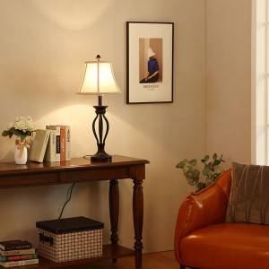 Table Lamp Wood Base,Polyresin Table Lamp | GL-TLP002