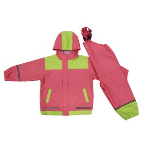 GL5634 Kids’ PU Rainsuit with Hood