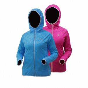 Factory Price China Ladies Softshell Jacket with Removable Hood, Fleece Lined and Water Repellent BSCI