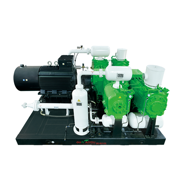 Mesin bebas oli kompresi tiga tahap yang berlawanan secara horizontal (tipe berpendingin air tugas berat)