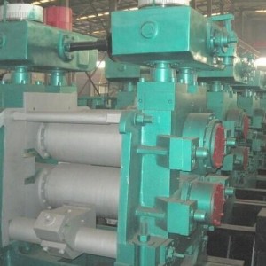 Cina borongan 650mm 4 High Reversing Tiis Rolling Mill