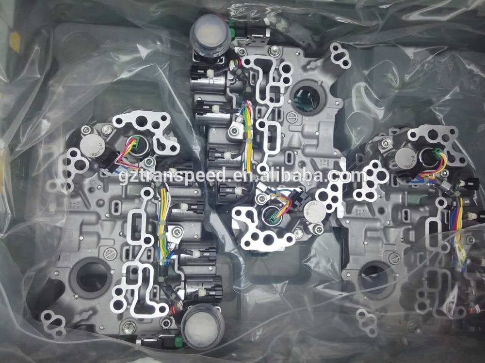 CVT JF015E automatic transmission Original new valve body with 2 switch for SUNNY.