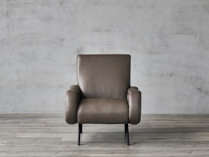Classical European Style Leather Sofa