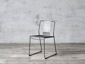Καρέκλα τραπεζαρίας από ατσάλι κλασικού σχεδιασμού