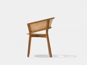 A la venda cadires d'alta qualitat per a taula de menjador, taula i cadires de cafè