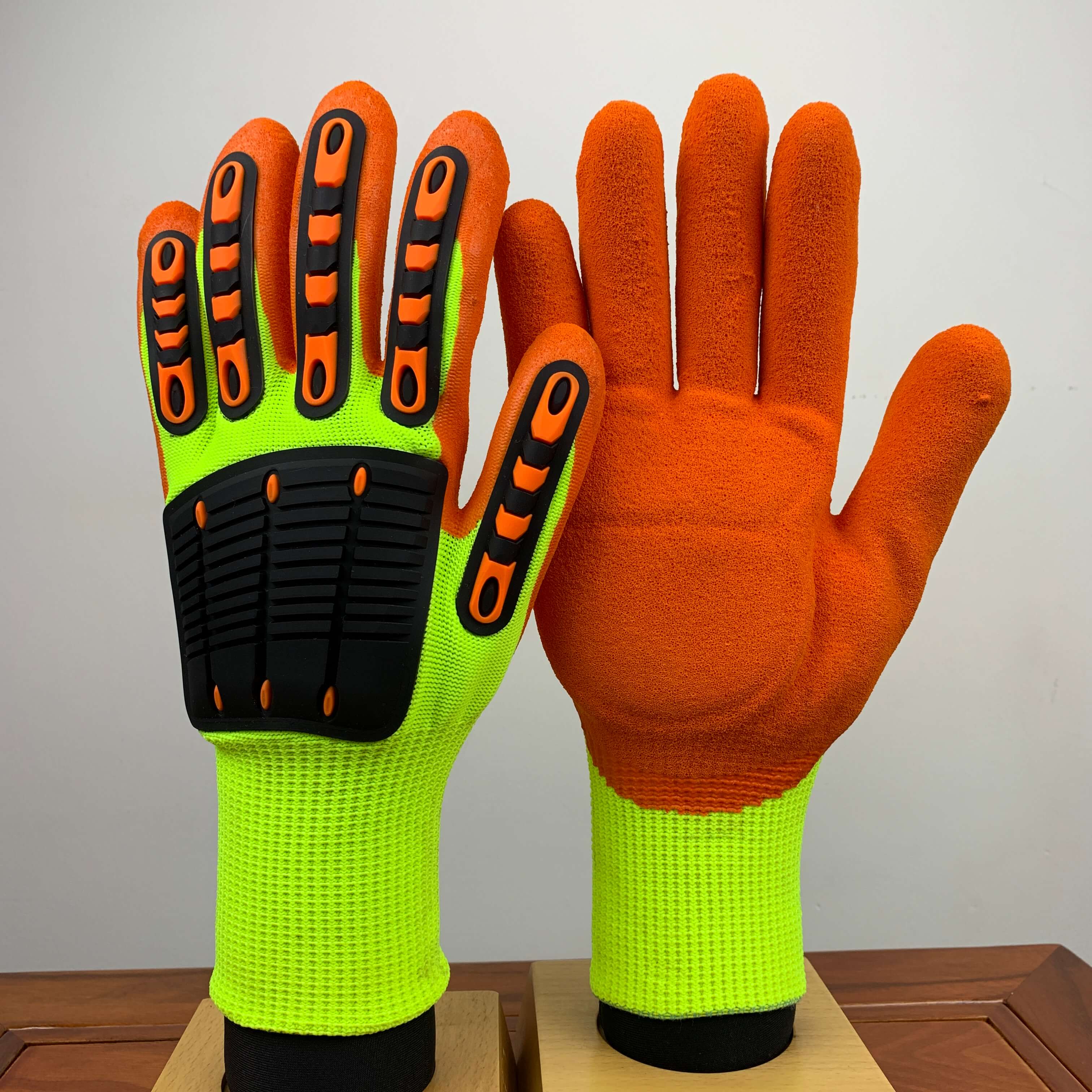 HPPE Anti-Cut Level 5 Sandy Nitrile TPR Hnab looj tes Mechanical Work Gloves