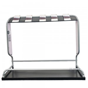 Universal tire display rack for multiple tire sizes