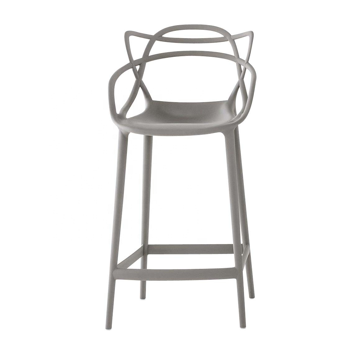 Hot Selling comfortable paint Craft Tripod Commercial Business Luxury Metal legs High Barstool chair vintage Bar stools chairs