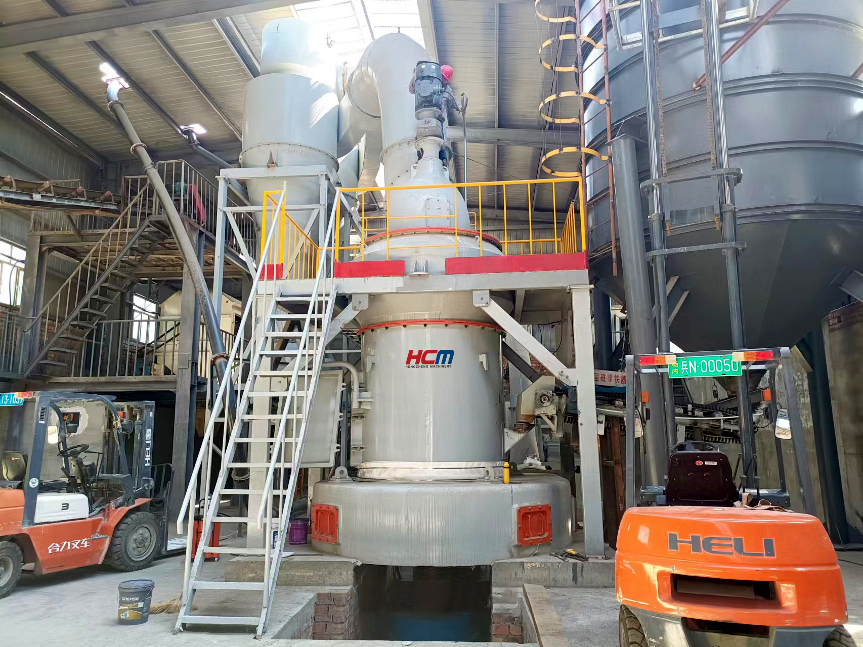 HCMilling(Guilin Hongcheng) E Eketsa Thepa e Ncha 'Marakeng oa Korea - HC1700 Sodium Bicarbonate Milling Mill.