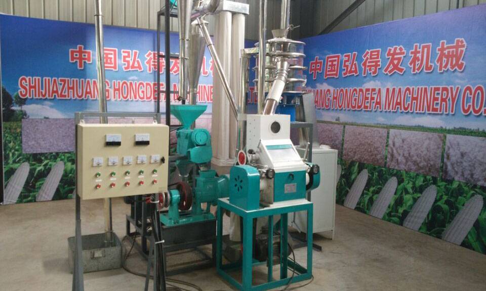 Good quality China 30~50kg/H Corn Grits Making Machine Grain Corn Crusher Maize Grinding Mill Prices Featured Image