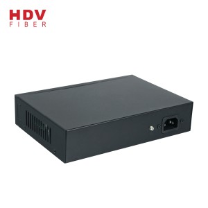 Giao hàng nhanh Bộ nguồn nội bộ 120W IEEE802.3af / at 4 Port Ethernet Switch POE