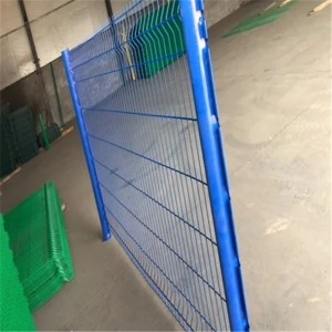 Bilateral Wire Guardrail Fence Welded Wire Mesh Chain Link Fence Isolation Frame Garden Protection Road
