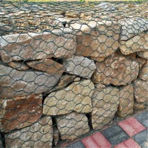 Scatola di gabbiani in gabbia in pietra galvanizzata a caldo Cestini di gabbioni pieni di roccia