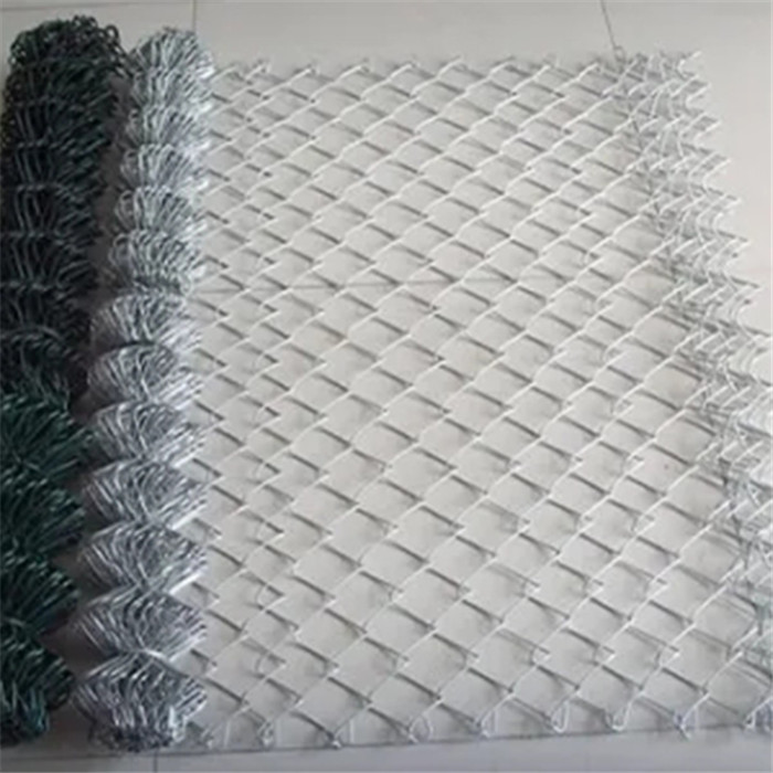 PVC Coated Galvanized Wire Mesh Fence Secutiry Fence Factory Price Featured Image